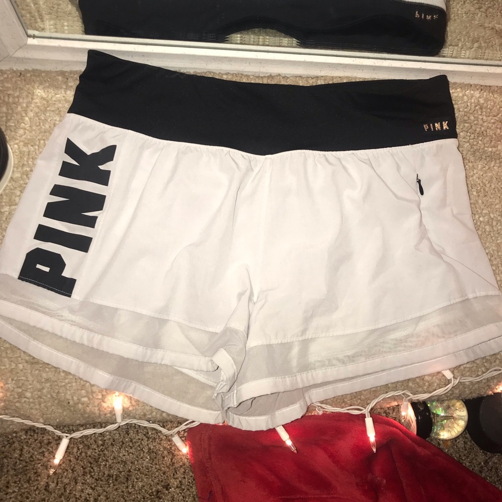 Pink vs shorts!🌺